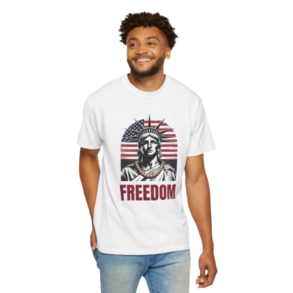 Statue of Liberty Freedom T-Shirt, Unisex Vintage Tee, Independence Day, Fourth of July Gift, Patriot Apparel, Casual Wear, American Pride - Image 6